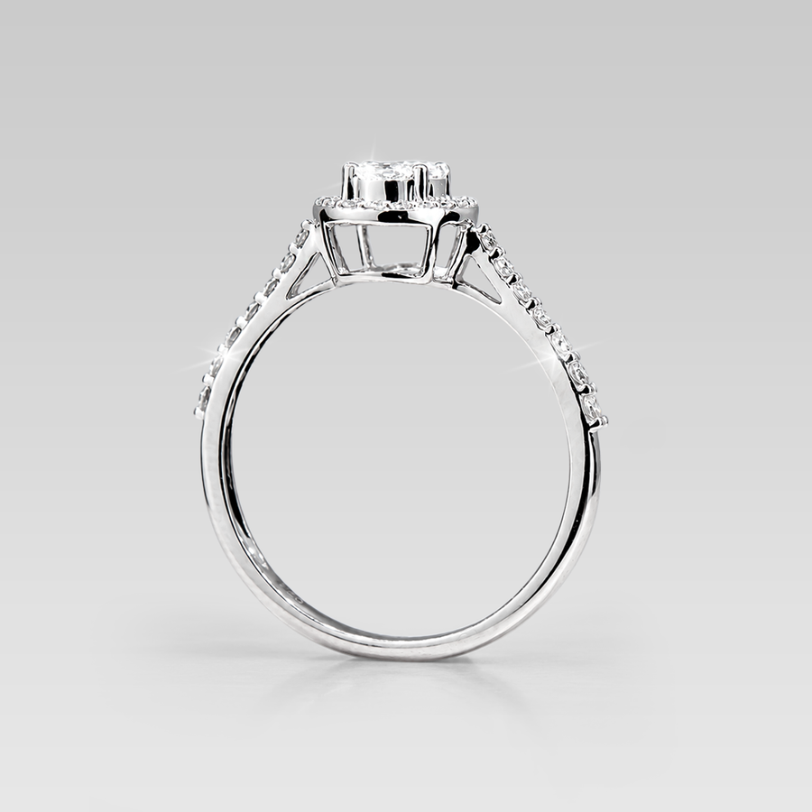Anillo de Compromiso Oval Napolitano