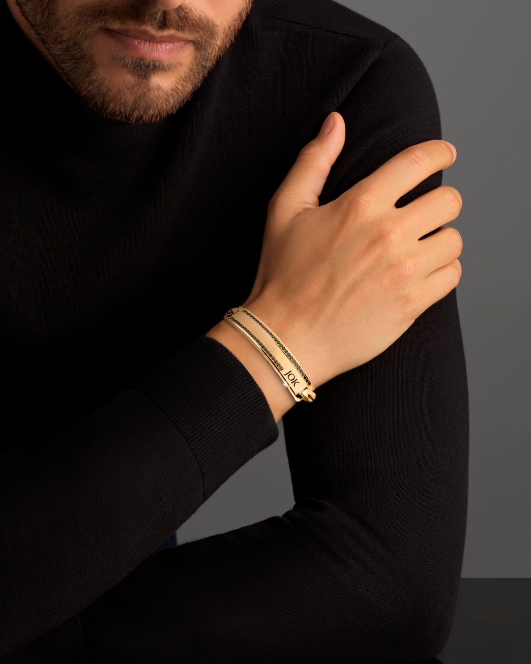 Pulsera con brillantes negros