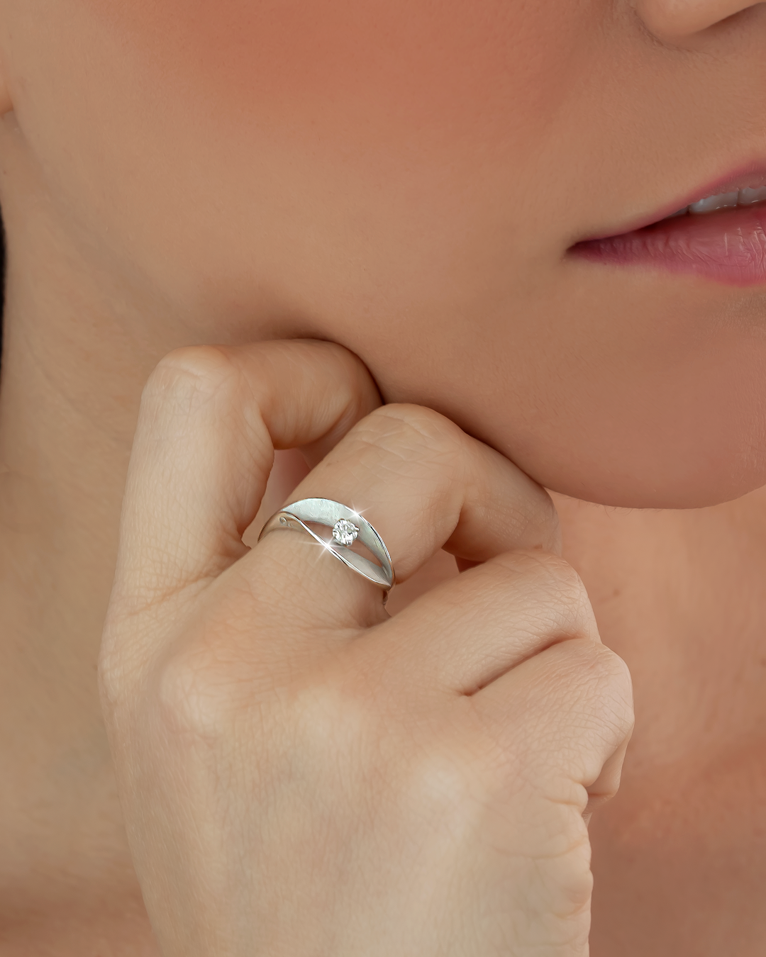 Anillo Dune Assolo White Ice • 1 Brillante