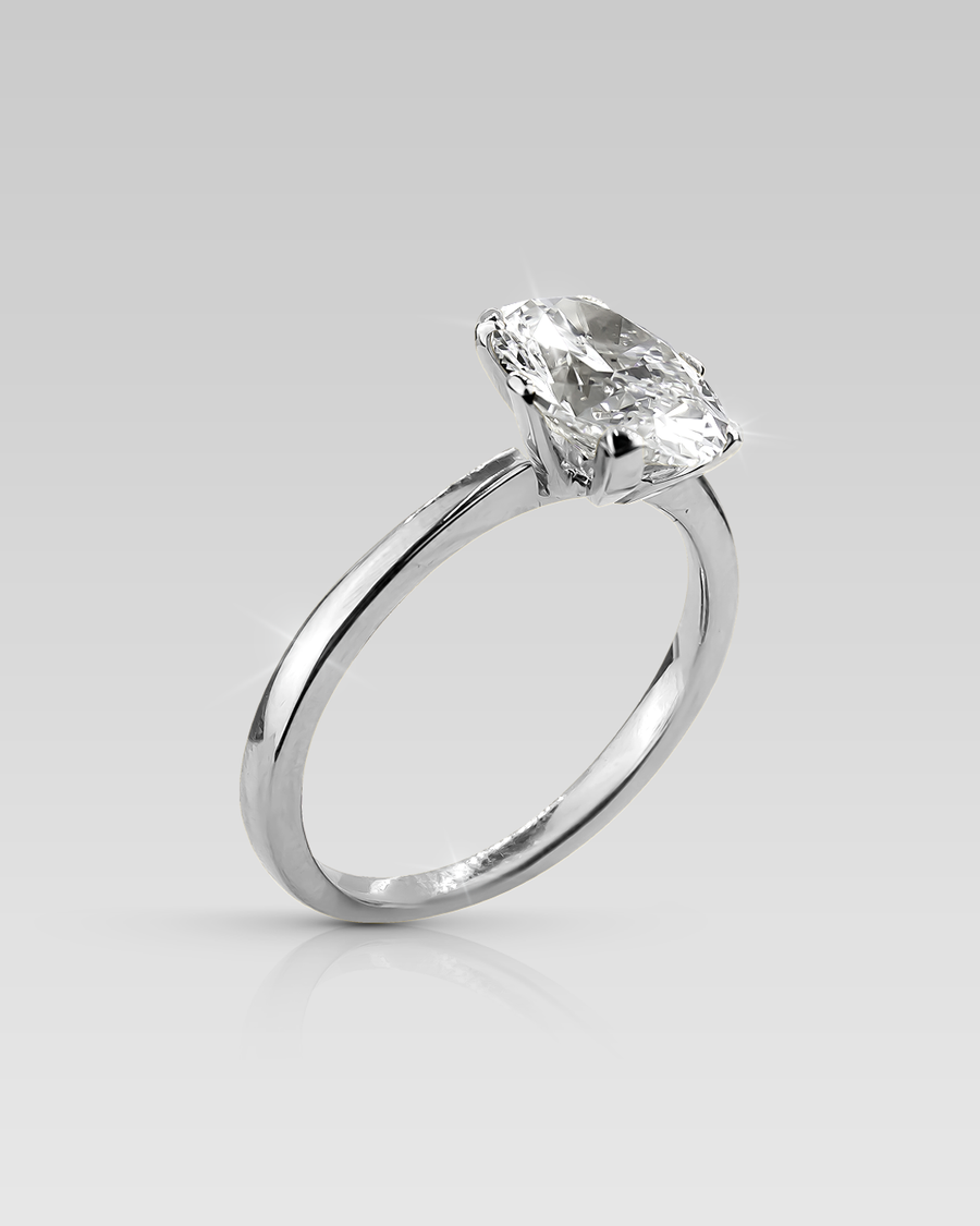 Anillo Solitario Adamant Oval 6 uñas