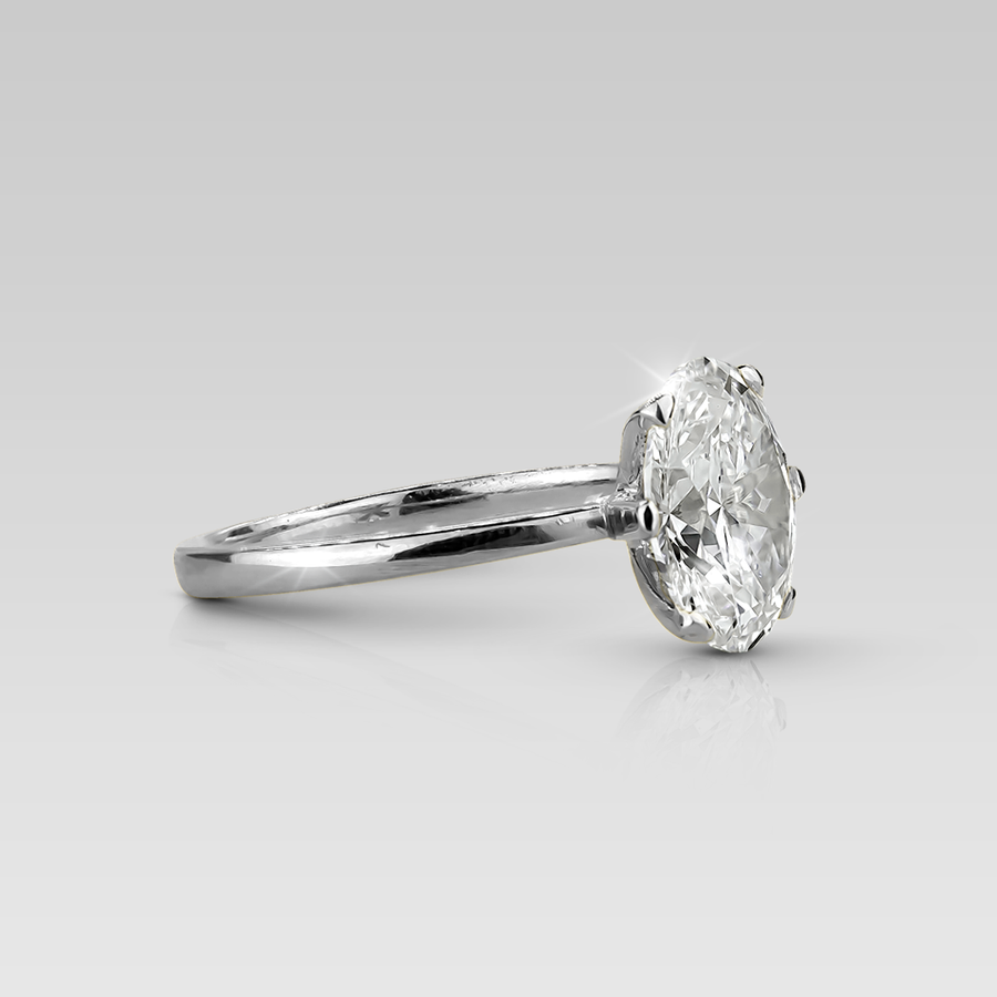 Anillo Solitario Adamant Oval 6 uñas